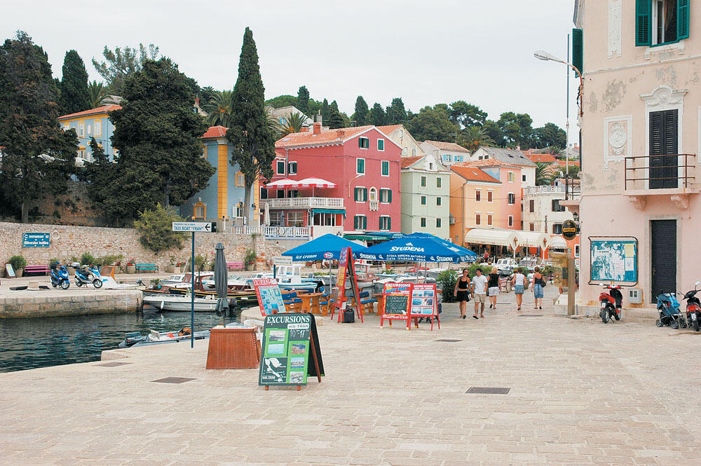 At the islands of Kvarner bay and the peninsula of Istria