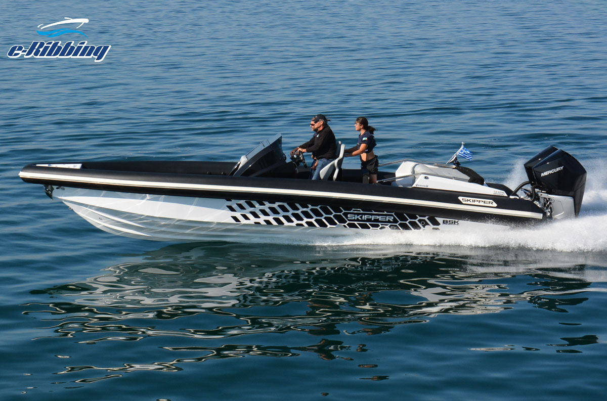 Skipper 4X 90 – Twin 250hp 4.6L V8 Verados