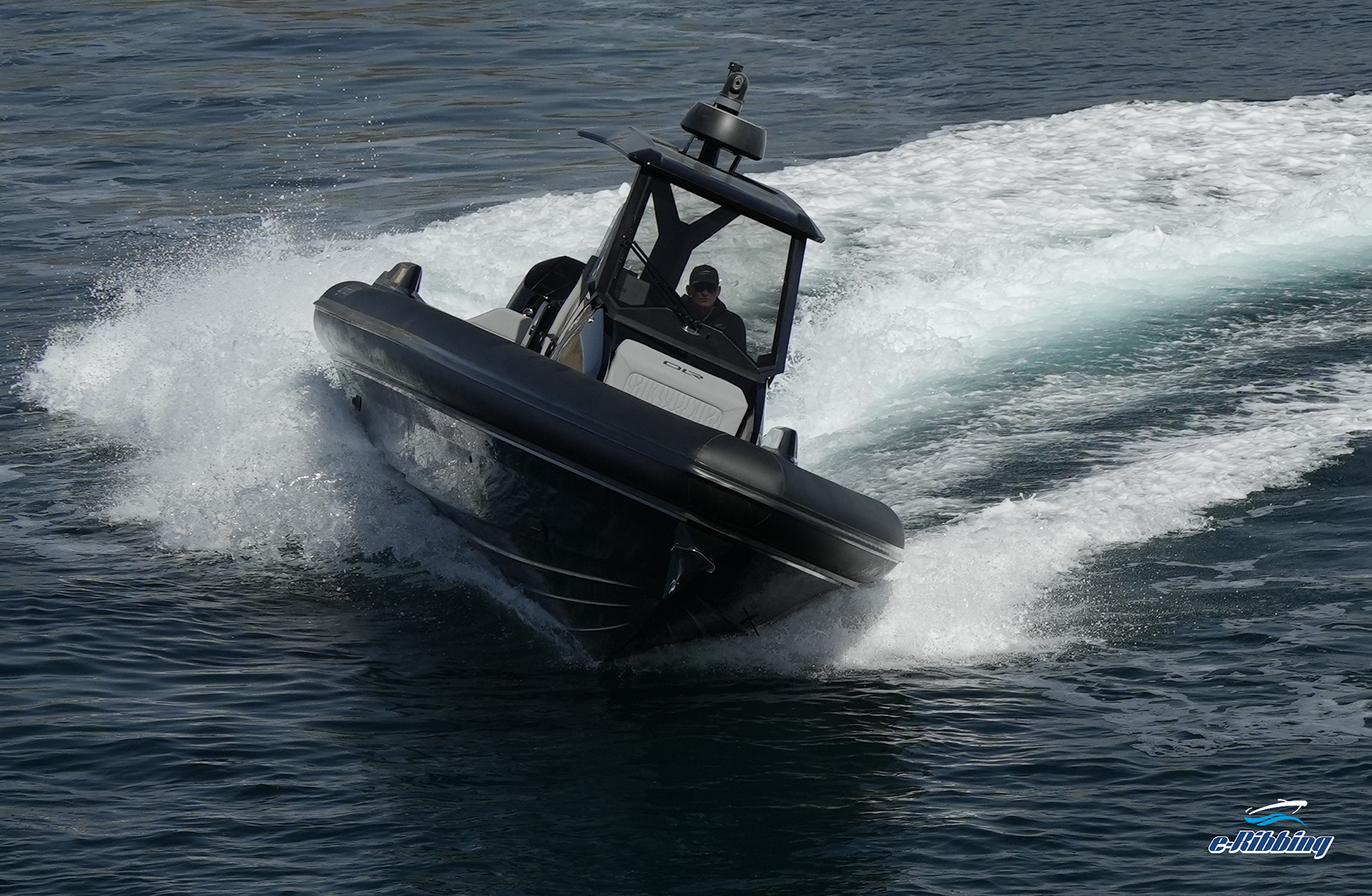 OLR 40SR – 2 x 400hp V10 Mercs - e-ribbing OLR 40SR – 2 x 400hp V10 Mercs - e-ribbing